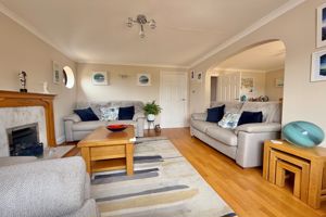 Lounge- click for photo gallery